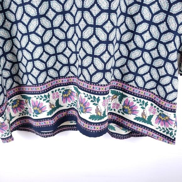 Whisper Boho V Neck 3/4 Sleeve Top Size Small - Picture 4 of 5